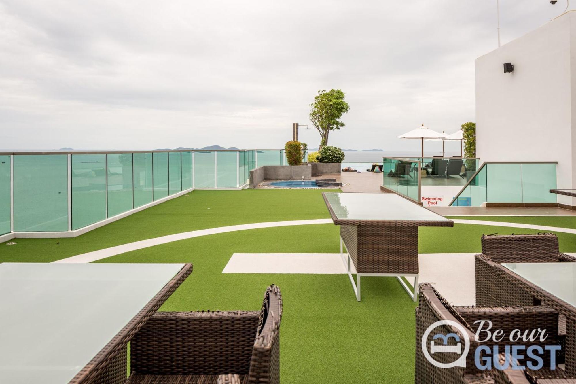 Stunning Sea View Condo On The Beach - Monthly Stay Pattaya Exterior photo